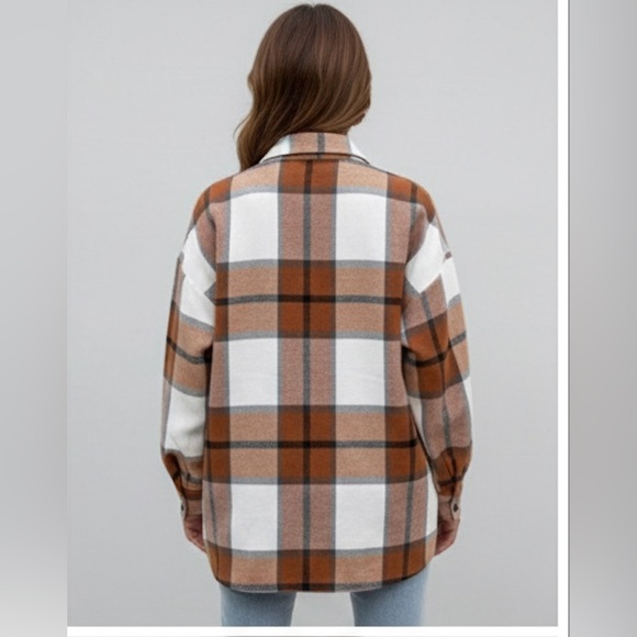 Boyfriend Plaid Flap Pocket Drop Shoulder Shacket - Picture 3 of 11